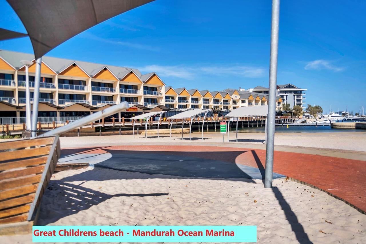 Studio 11 Mandurah Marina 외부 사진
